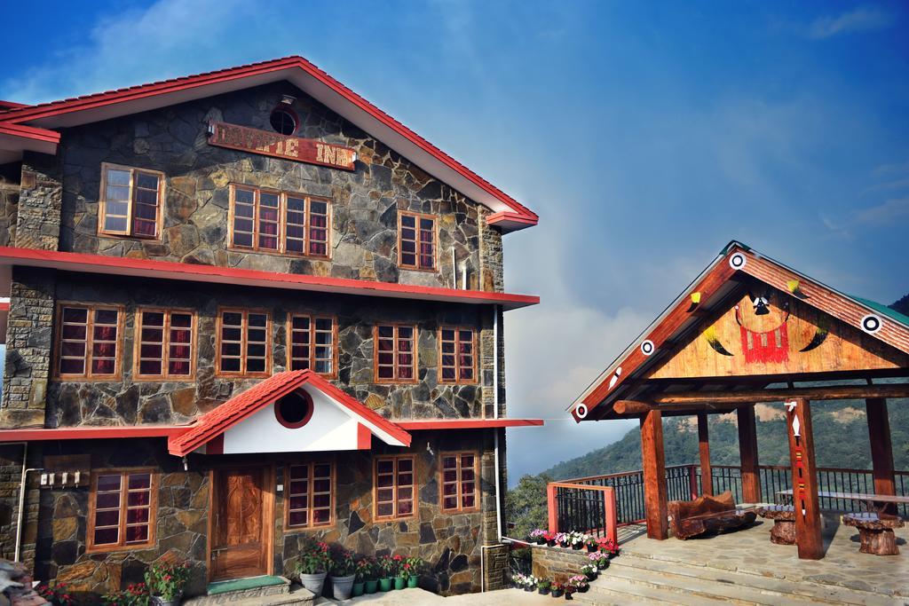 Dovipie Inn Kohima ภายนอก รูปภาพ