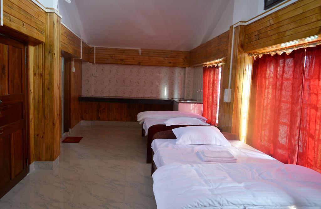 Dovipie Inn Kohima ภายนอก รูปภาพ